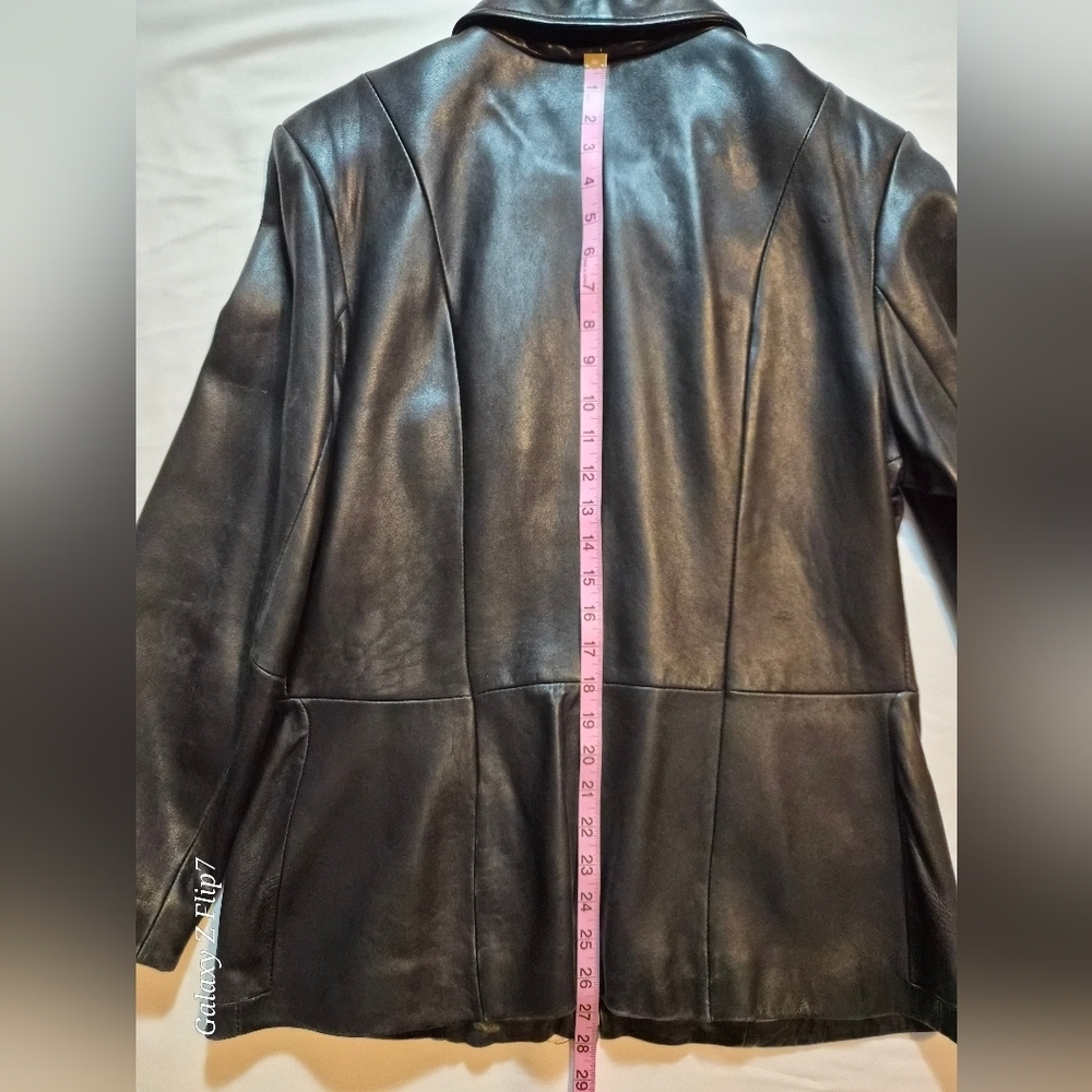 Kenneth Cole Reaction Genuine Black Leather Zip Jacket | Minimalist | Sleek - Picture 7 of 8